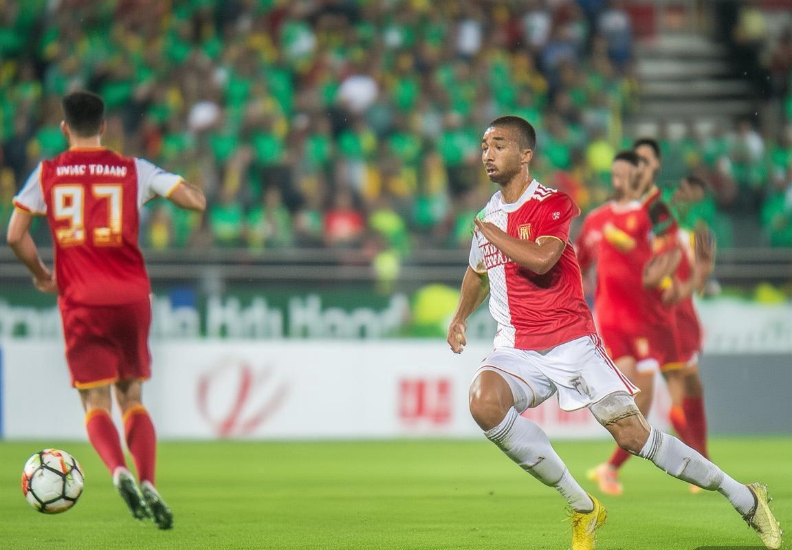 2017中超：长春亚泰与重庆力帆逐梦对决全纪录(图3)